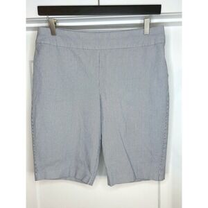 Chicos So Slimming Pinstripe Shorts Blue White Pull On Size 2.5 Short Coastal